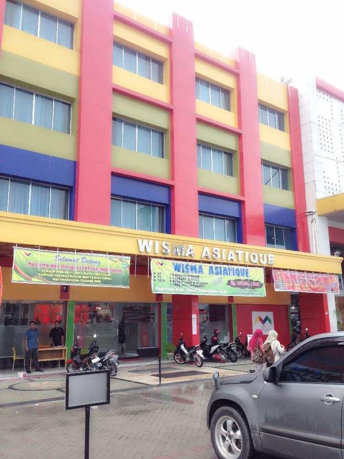 ホテルWisma Asiatique プカンバル エクステリア 写真